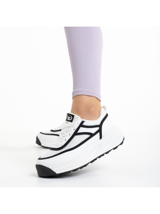 Γυναικεία Αθλητικά Παπούτσια, Γυναικεία αθλητικά παπούτσια λευκά με μαύρο από οικολογικό δέρμα και ύφασμα Sarina - Kalapod.gr