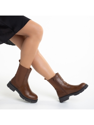 Μπότες  με πλατφόρμα, Γυναικείες μπότες  καφέ από οικολογικό δέρμα Kiana - Kalapod.gr