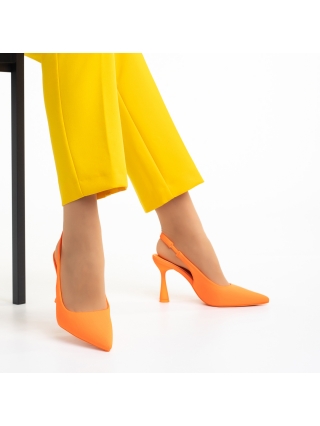 Παπούτσια με τακούνι, Γυναικεία παπούτσια  πορτοκαλί  από ύφασμα με τακούνι Dolabella - Kalapod.gr