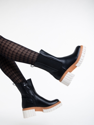 Μπότες  με πλατφόρμα, Γυναικείες μπότες   μαύρα  από οικολογικό δέρμα Chichi - Kalapod.gr