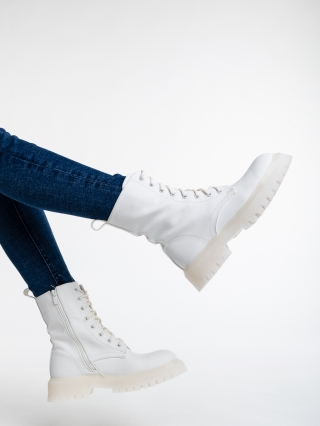 ΓΥΝΑΙΚΕΙΑ ΥΠΟΔΗΜΑΤΑ, Γυναικεία μπότακια λευκά από οικολογικό δέρμα Maryse - Kalapod.gr