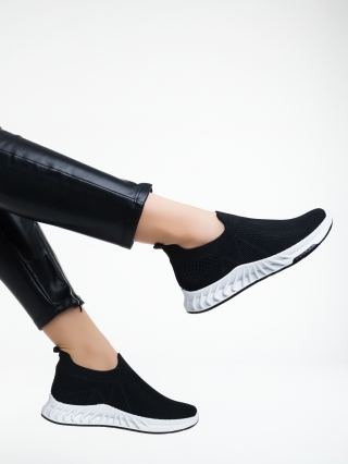 Γυναικεία Αθλητικά Παπούτσια, Γυναικεία αθλητικά παπούτσια μαύρα από ύφασμα Lalisa - Kalapod.gr