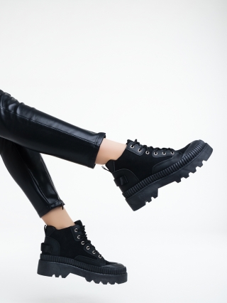 Γυναικεία Αθλητικά Παπούτσια, Γυναικεία αθλητικά παπούτσια μαύρα από οικολογικό δέρμα και ύφασμα Toya - Kalapod.gr