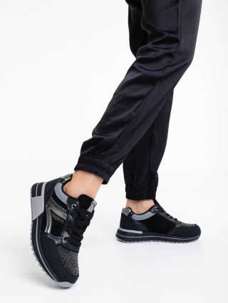 Γυναικεία αθλητικά παπούτσια μαύρα από ύφασμα και οικολογικό δέρμα Ravenna - Kalapod.gr