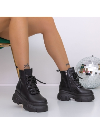 ΓΥΝΑΙΚΕΙΑ ΥΠΟΔΗΜΑΤΑ, Απαλές γυναικείες μπότες Daksha Μαύρο - Kalapod.gr