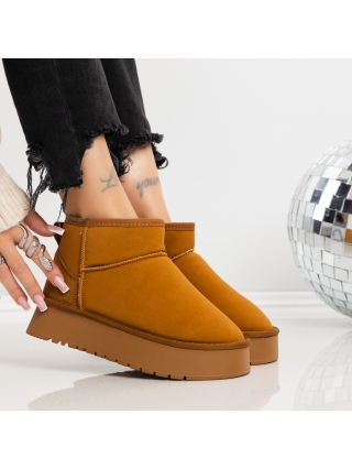 ΓΥΝΑΙΚΕΙΑ ΥΠΟΔΗΜΑΤΑ, Γυναικείες μπότες UG Anyada Καστανός - Kalapod.gr