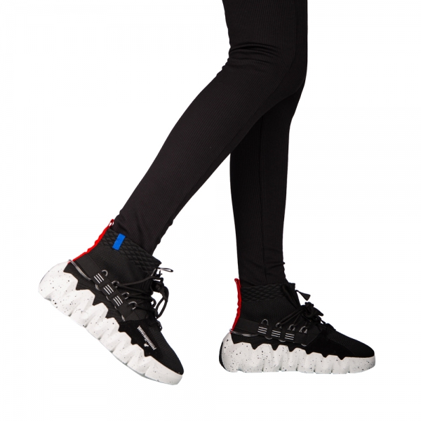 Γυναικεία αθλητικά παπούτσια μαύρα από ύφασμα Meil - Kalapod.gr