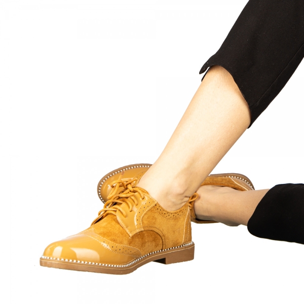 Γυναικεία casual παπούτσια από οικολογικό δέρμα καμελ Bergo, 6 - Kalapod.gr