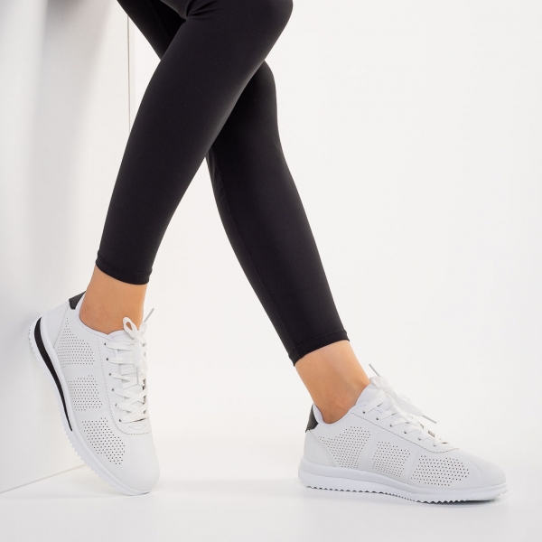 Γυναικεία αθλητικά παπούτσια  λευκό με μαυρό από οικολογικό δέρμα Jesika - Kalapod.gr