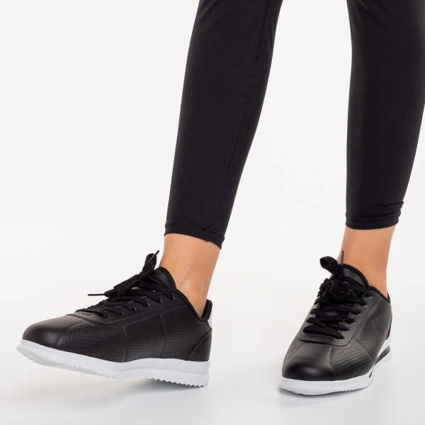 Γυναικεία αθλητικά παπούτσια μαυρά με λευκό από οικολογικό δέρμα Jesika, 4 - Kalapod.gr