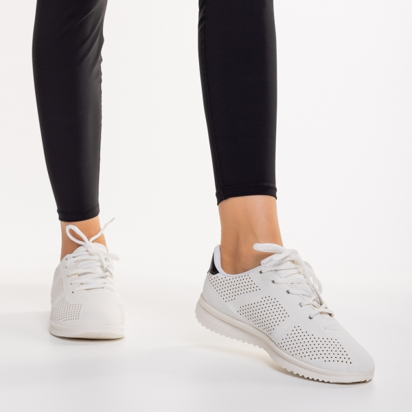 Γυναικεία αθλητικά παπούτσια  λευκά  με  μαυρό από οικολογικό δέρμα   Zolla, 4 - Kalapod.gr