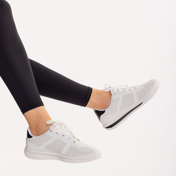 Γυναικεία αθλητικά παπούτσια  λευκά  με  μαυρό από οικολογικό δέρμα   Zolla, 5 - Kalapod.gr