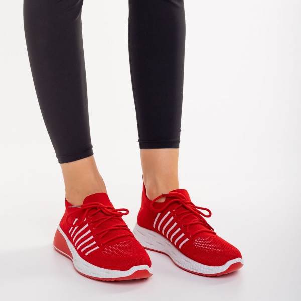 Γυναικεία αθλητικά παπούτσια  κόκκινα  από ύφασμα   Biriza, 3 - Kalapod.gr