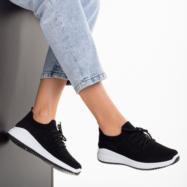Γυναικεία αθλητικα παπούτσια μαύρα με λευκό από ύφασμα Eryla, 5 - Kalapod.gr
