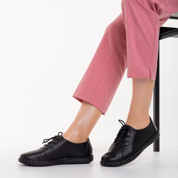 Γυναικεία casual παπούτσια μαύρα από οικολογικό δέρμα Leondra, 3 - Kalapod.gr
