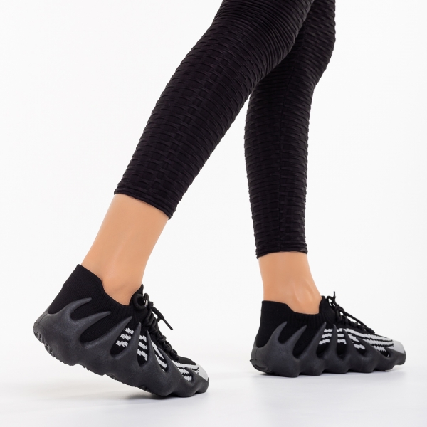 Γυναικεία αθλητικά παπούτσια μαύρα από ύφασμα Nelly, 5 - Kalapod.gr