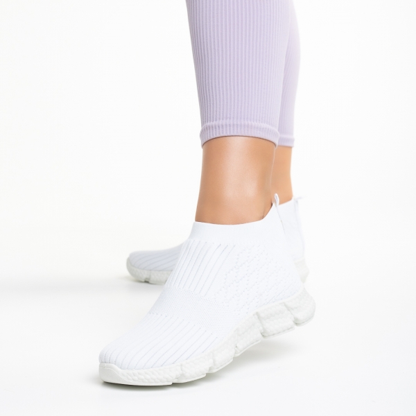 Γυναικεία αθλητικά παπούτσια λευκά από ύφασμα Raina, 3 - Kalapod.gr