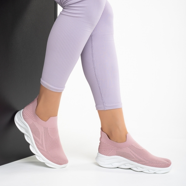 Γυναικεία αθλητικά παπούτσια ροζ από ύφασμα Adalira - Kalapod.gr