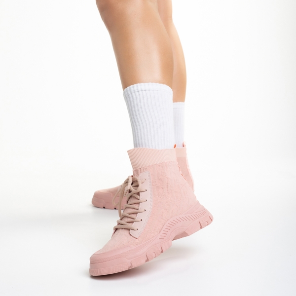 Γυναικεία αθλητικά παπούτσια  ροζ από ύφασμα Yariana - Kalapod.gr