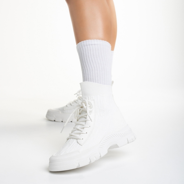 Γυναικεία αθλητικά παπούτσια  λευκά από ύφασμα Yariana - Kalapod.gr