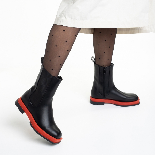 Γυναικείες μπότες μαύρες με κόκκινο από οικολογικό δέρμα Verma, 4 - Kalapod.gr