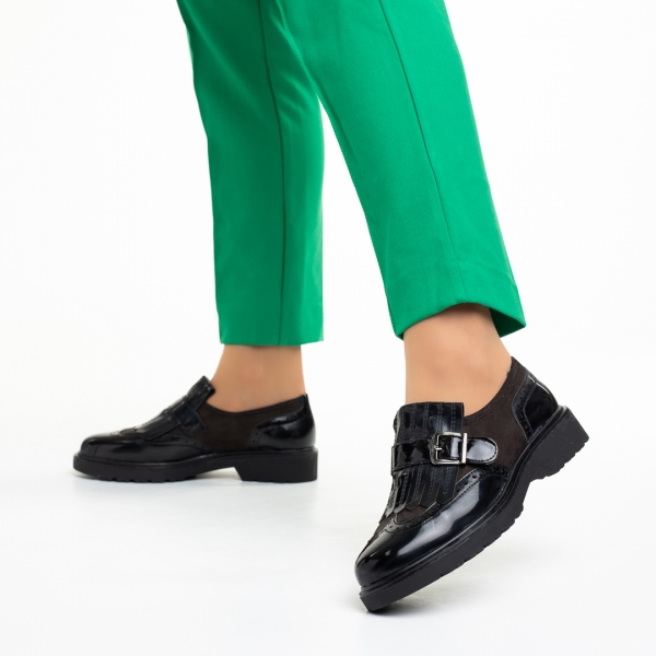 Γυναικεία παπούτσια  μαύρα από οικολογικό δέρμα λουστρίνη Evianna, 3 - Kalapod.gr
