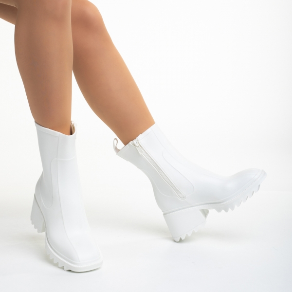 Γυναικείες μπότες  λευκά από συνθετικό ύλικο Sumeya, 6 - Kalapod.gr
