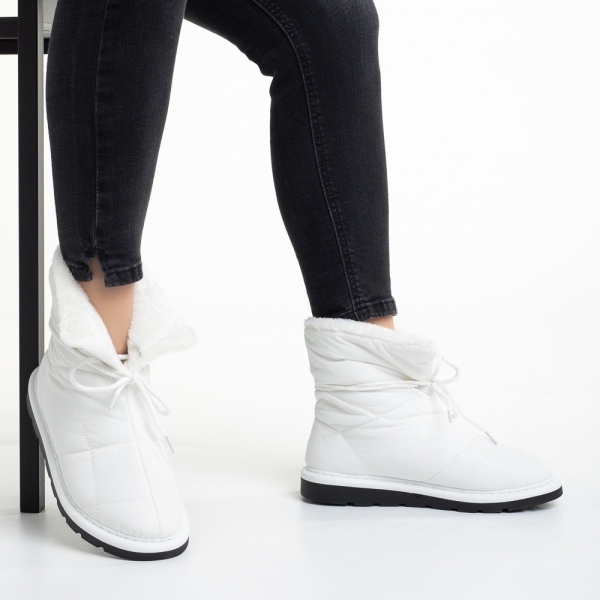 Γυναικείες μπότες λευκές από ύφασμα  Anselma, 6 - Kalapod.gr