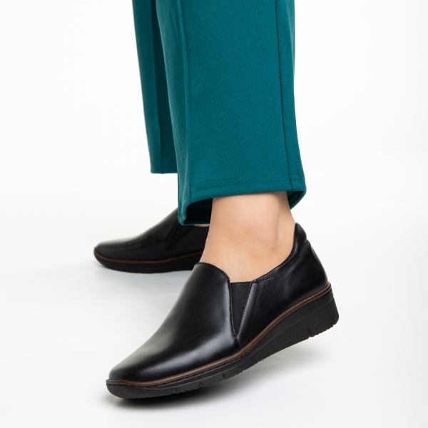 Γυναικεία παπούτσια μαύρα από φυσικό δέρμα Misaki, 3 - Kalapod.gr