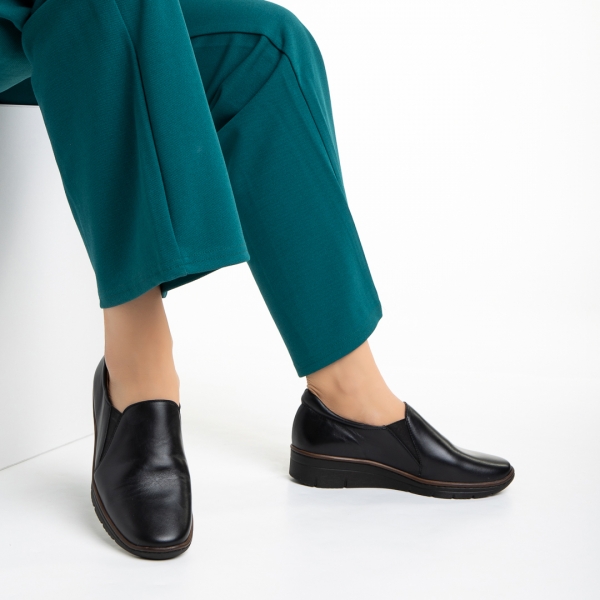Γυναικεία παπούτσια μαύρα από φυσικό δέρμα Misaki, 5 - Kalapod.gr