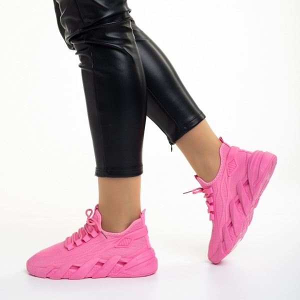 Γυναικεία αθλητικά παπούτσια φούξια από ύφασμα Leanna, 3 - Kalapod.gr