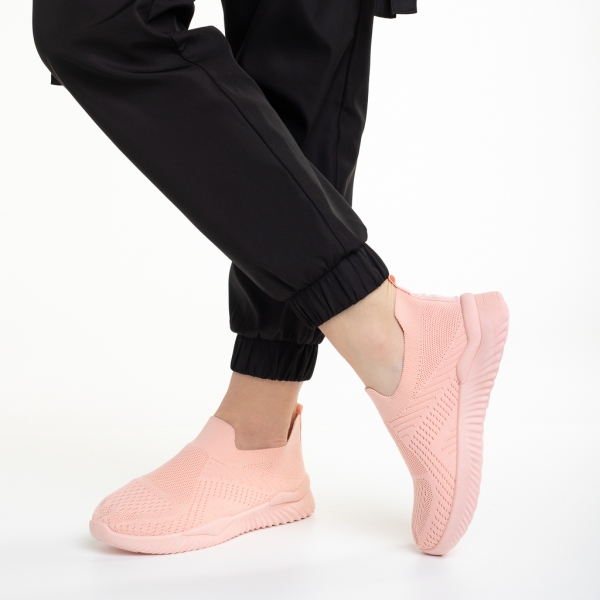 Γυναικεία αθλητικά παπούτσια ροζ από ύφασμα Murielle, 3 - Kalapod.gr