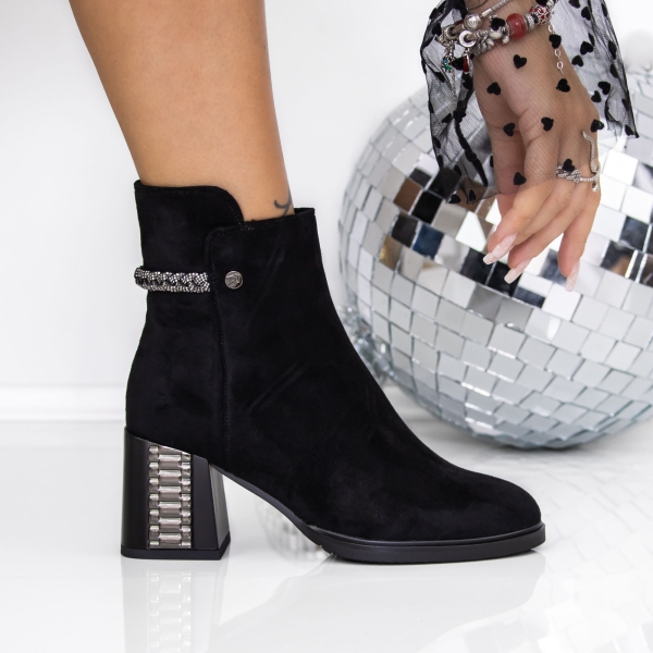 Μποτάκια με χοντρό τακούνι Livona Μαύρο, 2 - Kalapod.gr