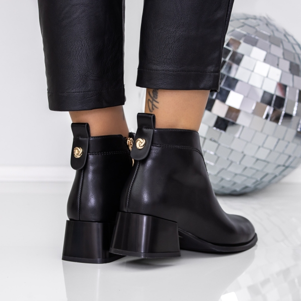 Μποτάκια με χοντρό τακούνι Navira Μαύρο, 4 - Kalapod.gr