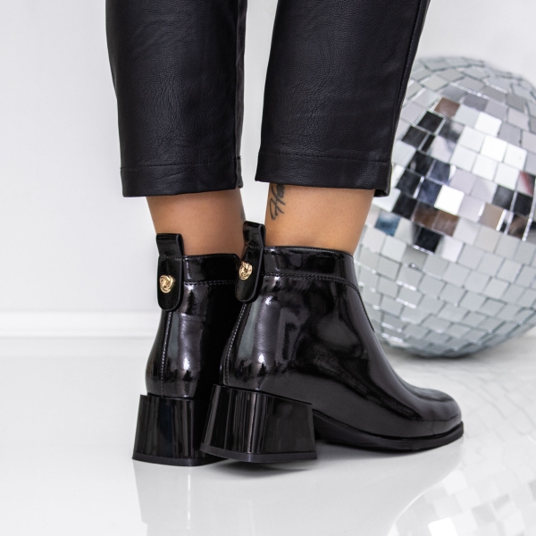 Μποτάκια με χοντρό τακούνι Navira Μαύρο, 4 - Kalapod.gr