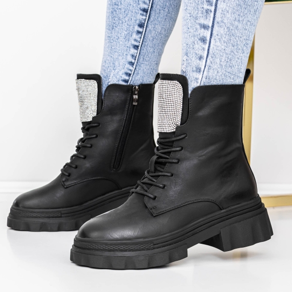 Απαλές γυναικείες μπότες Adeka Μαύρο - Kalapod.gr