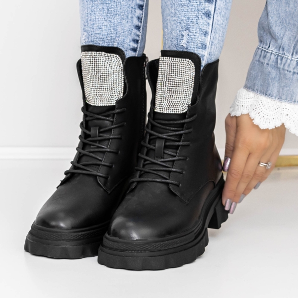 Απαλές γυναικείες μπότες Adeka Μαύρο, 2 - Kalapod.gr