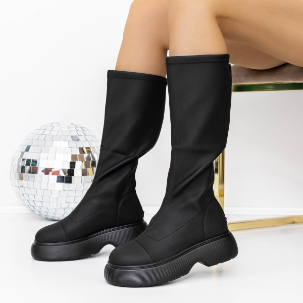 Γυναικείες μπότες με χαμηλή σόλα Virada Μαύρο - Kalapod.gr