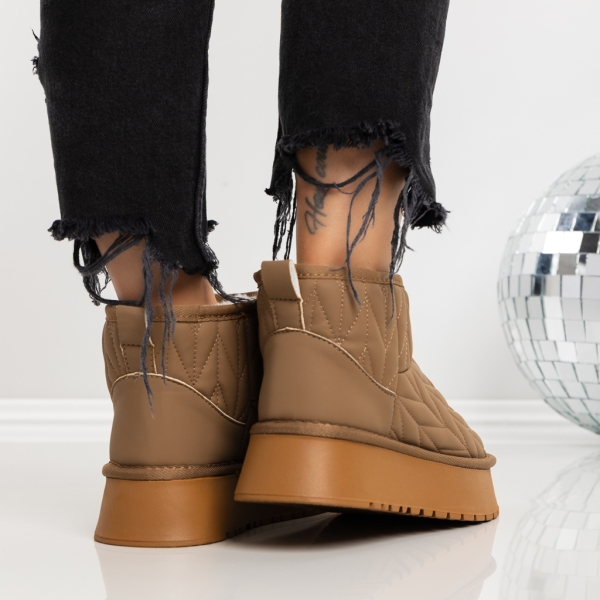 Γυναικείες μπότες UG Genada Καστανός, 5 - Kalapod.gr