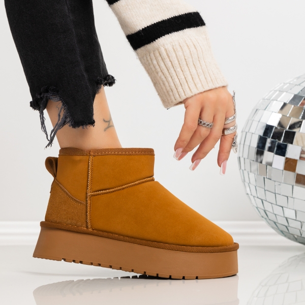 Γυναικείες μπότες UG Anyada Καστανός, 2 - Kalapod.gr