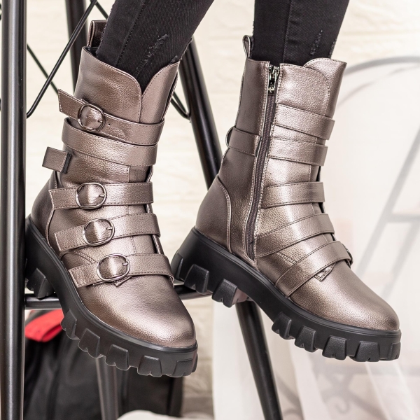 Γυναικείες κοντές μπότες Latada Guncolor, 4 - Kalapod.gr