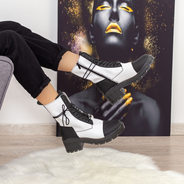 Γυναικείες κοντές μπότες Enada Μαύρο-Λευκό, 2 - Kalapod.gr