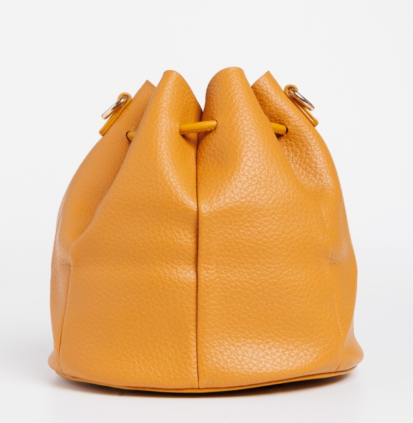 Γυναικεία τσάντα David Jones καμελ από οικολογικό δέρμα  Aiza, 5 - Kalapod.gr