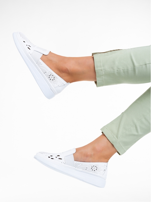 Γυναικεία παπούτσια  λευκά από φυσικό δέρμα Robertina, 4 - Kalapod.gr