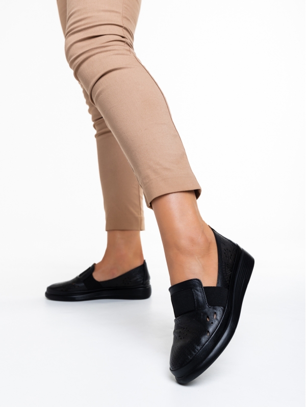 Γυναικεία παπούτσια  μαύρα  από φυσικό δέρμα Robertina, 2 - Kalapod.gr