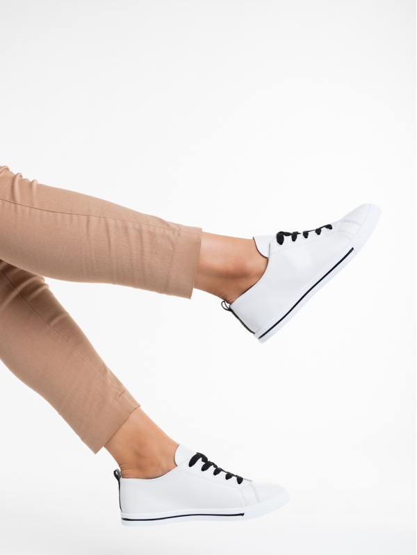 Γυναικεία αθλητικά παπούτσια  λευκά με μαύρο από οικολογικό δέρμα    Emelina, 4 - Kalapod.gr