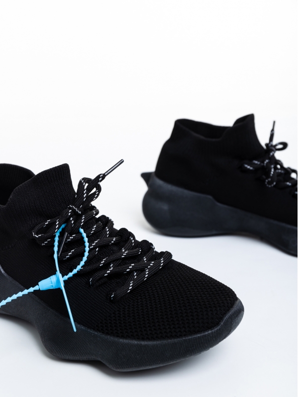 Γυναικεία αθλητικά παπούτσια  μαύρα από ύφασμα Lacrecia, 6 - Kalapod.gr
