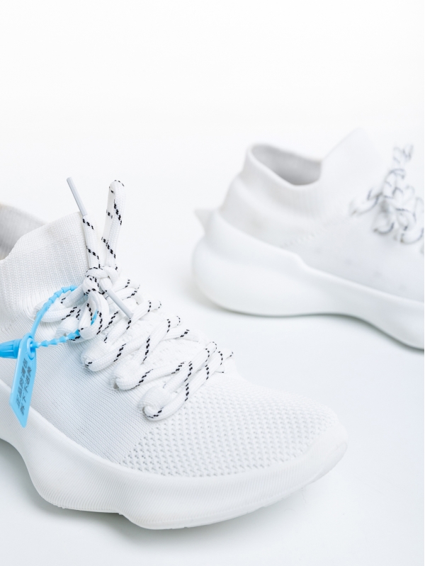 Γυναικεία αθλητικά παπούτσια  λευκά από ύφασμα Lacrecia, 6 - Kalapod.gr