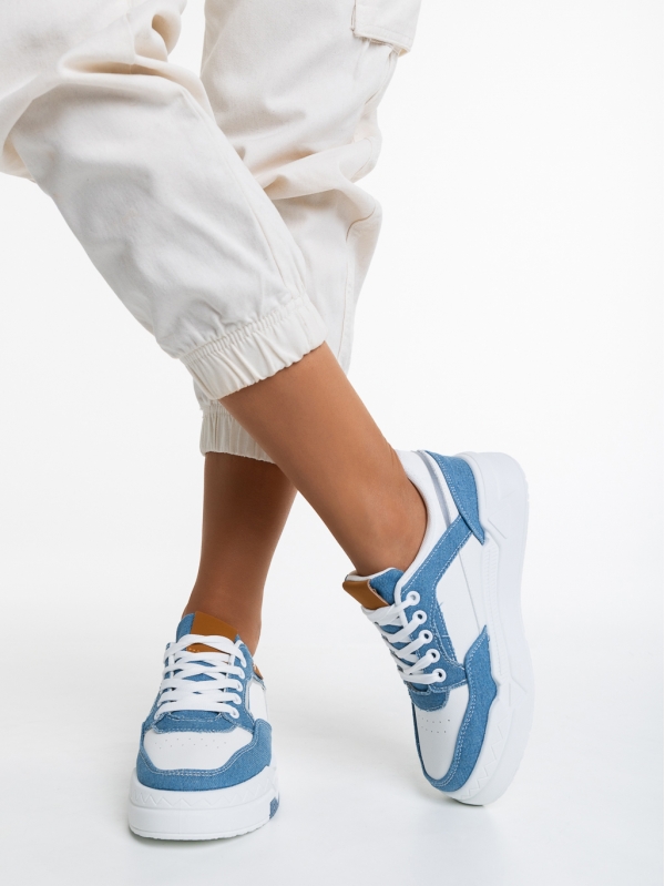 Γυναικεία αθλητικά παπούστσια  λευκά  με μπλε ανοιχτό  από οικολογικό δέρμα  Tasnia - Kalapod.gr