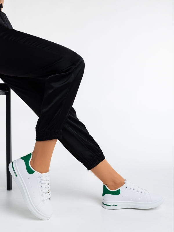Γυναικεία αθλητικά παπούτσια  λευκά με πράσινο από οικολογικό δέρμα  Kassiopeia - Kalapod.gr